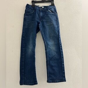 Classic Levi’s blue jeans for boy or girls size 6 regular